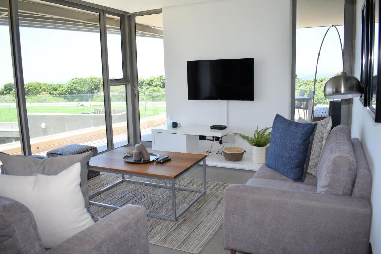 Pebble Beach 301 Penthouse, Sibaya - B&B Xopo