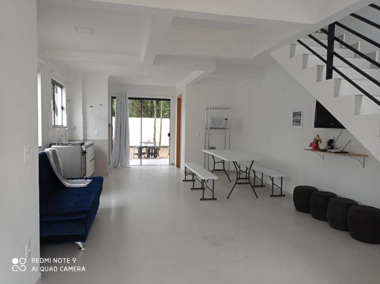 Casa com dois pavimentos nova, em Mariscal - Ferienwohnung Bombinhas