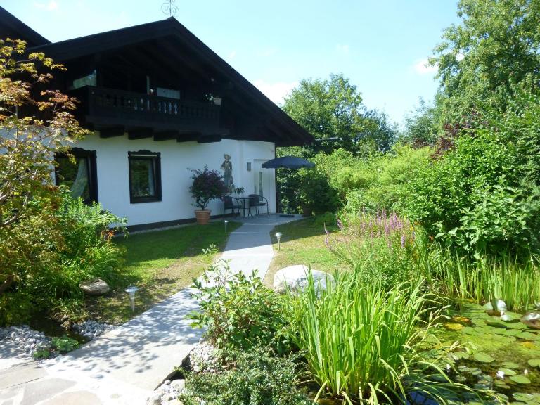 Ferienappartement in der Wolfsgrube-Rambichler - Bed and Breakfast Chieming