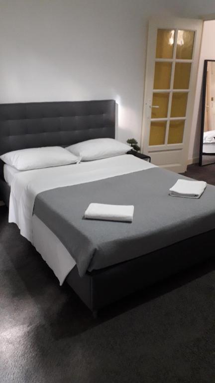 Chambres d'Hotes Centre Ville - B&B Agen