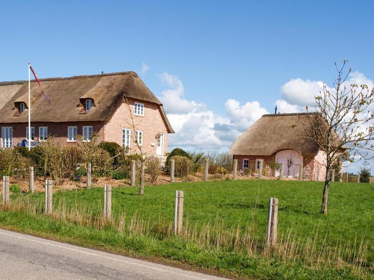 Haus Inge - Ferienwohnung Dagebüll