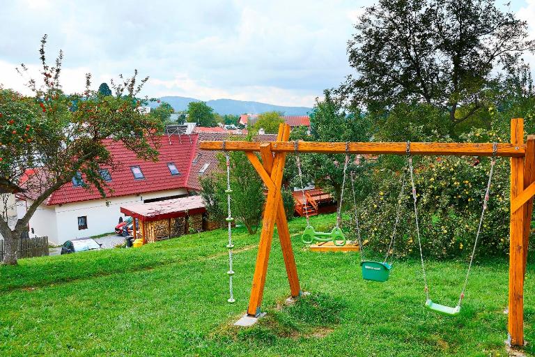 Apartments "U Zemänov na Šajbe" - B&B Strelníky