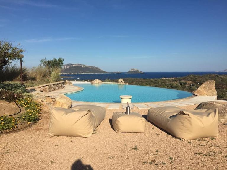 VILLA VISTA MARE INFINITY POOL - B&B Marinella