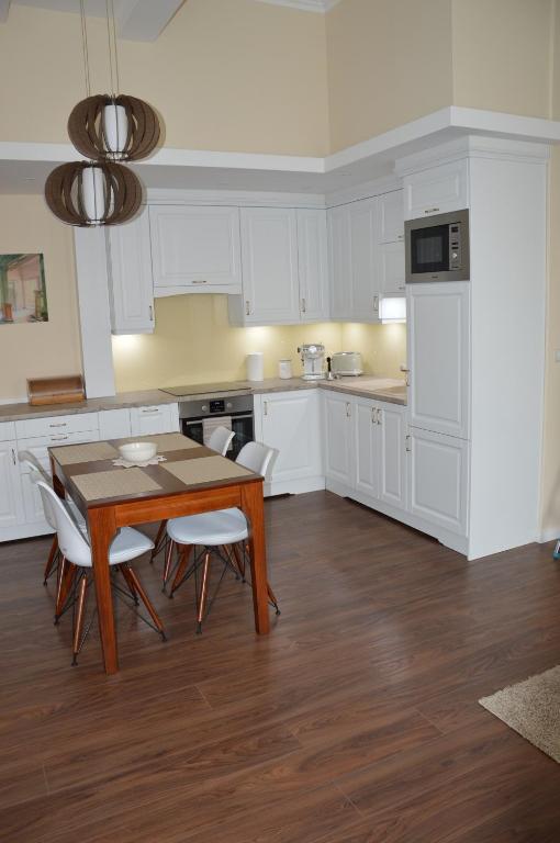 M2-Apartment - Bed and Breakfast Szombathely