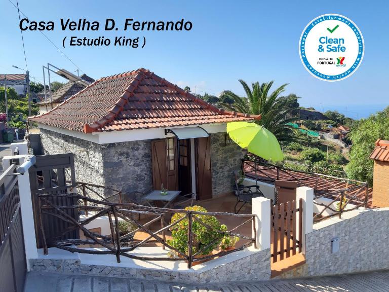 Casa Velha D Fernando e Casa Avó Augusta - B&B Ribeira Brava