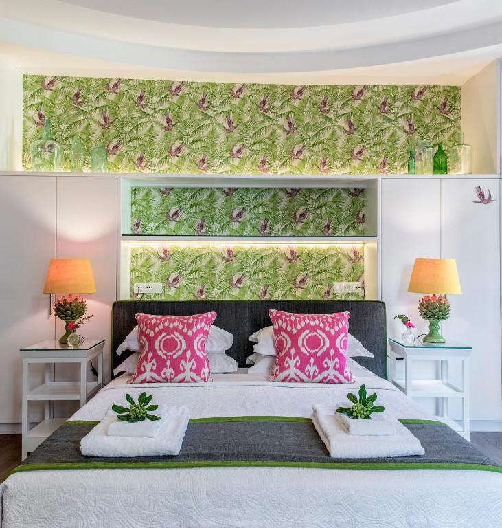 Kouloura Liston Suite - B&B Karyófyto