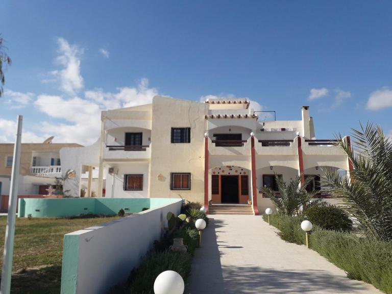 Résidence Kyranis appartement Gyptis - Bed and Breakfast Sfax