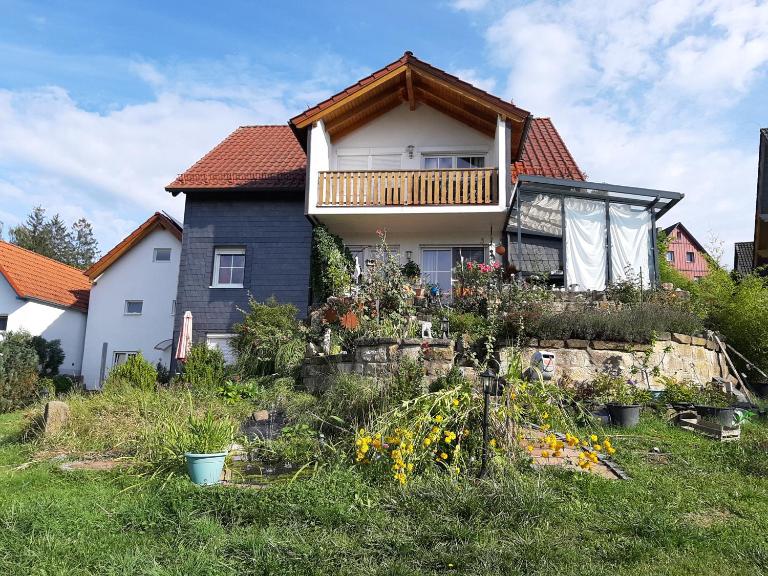 Ferienwohnungen Leffer - B&B Großheirath