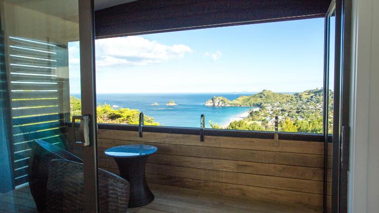 Cathedral cove and Sunrise - B&B Hahei