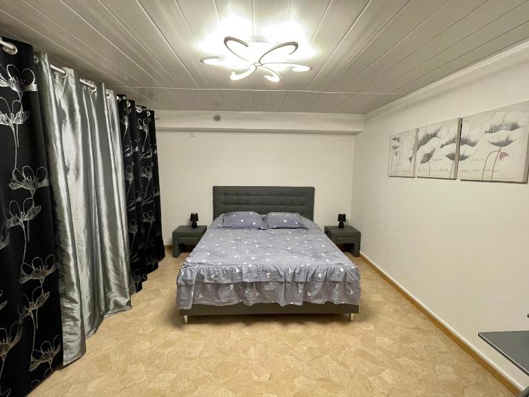 Appartement dans maison à Corbelin proche Walibi - B&B Corbelin