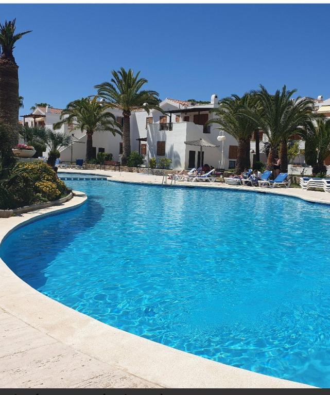 Dafne's Beach - B&B La Pineda