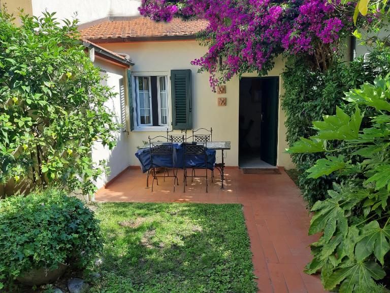 Villino San Martino - Ferienwohnung Viareggio