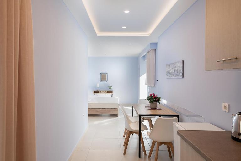 M City Apartments 100m from the beach - B&B Chania