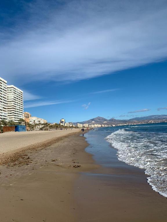 Sea Apartment - B&B Alicante