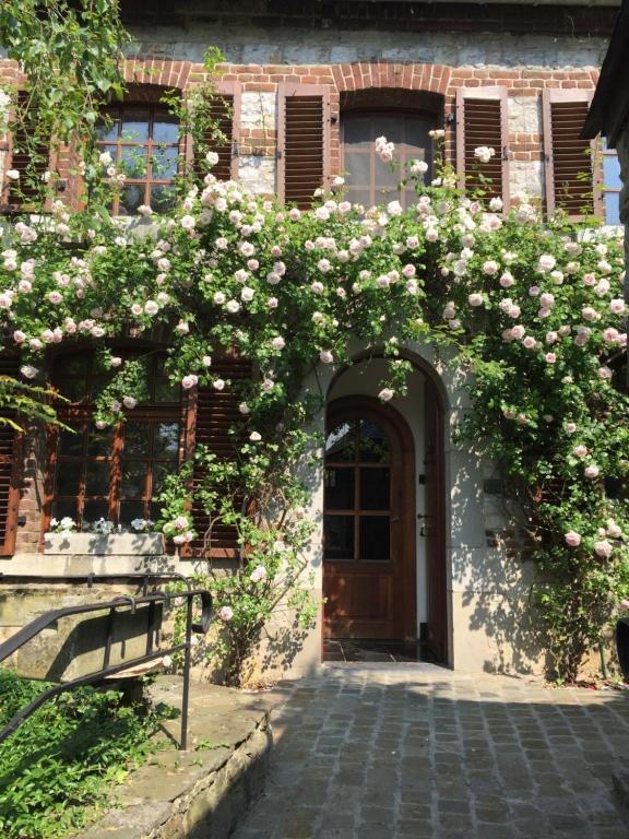 Le Chénia - Bed and Breakfast Wanze