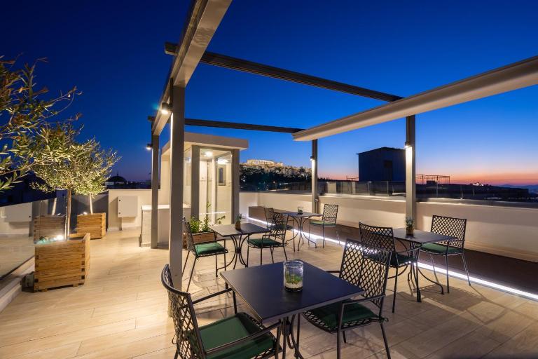 Hestia - Romvis 9 - B&B Atenas