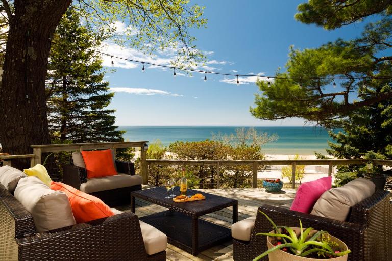 Looking Glass Beachfront Inn - Chambres d'hôtes Grand Haven