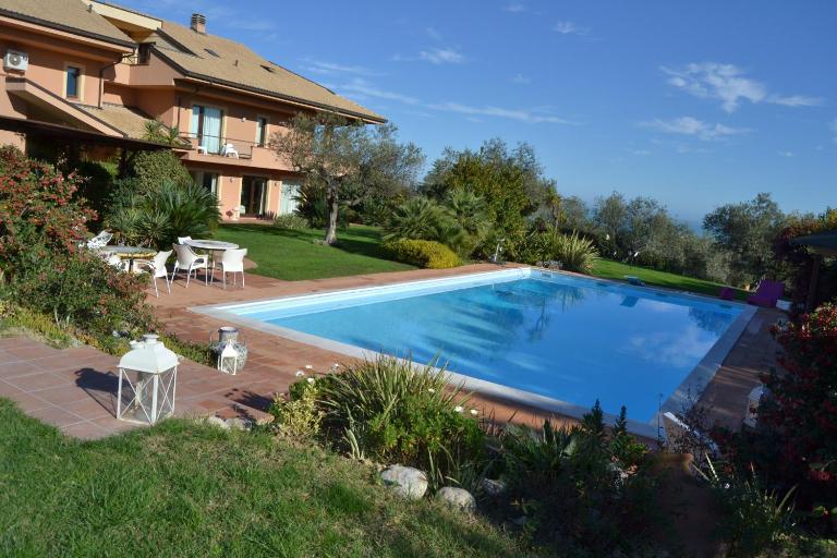 Villa Zagara Luxury Bed And Breakfast - B&B Pescara