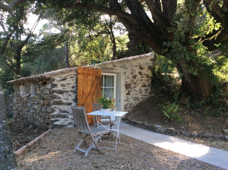 La Petite Bergerie, Les Hautes Roches - B&B Collobrières