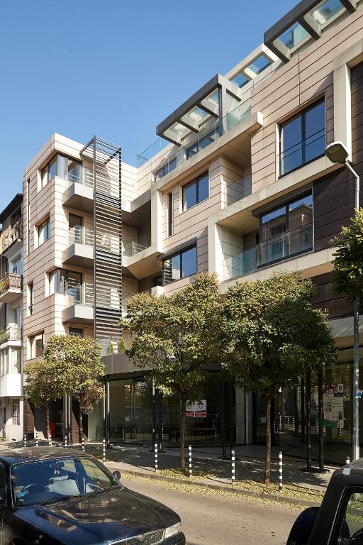 Baratero Club Apartments Private Parking EV points - Chambres d'hôtes Sofia