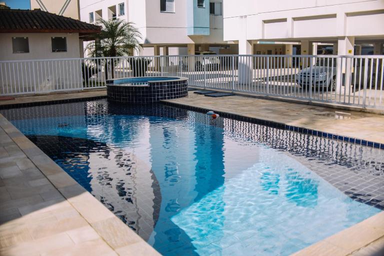 Apto no Itaguá, 2 dts, wifi, piscina e ar condicionado - Ferienwohnung Ubatuba
