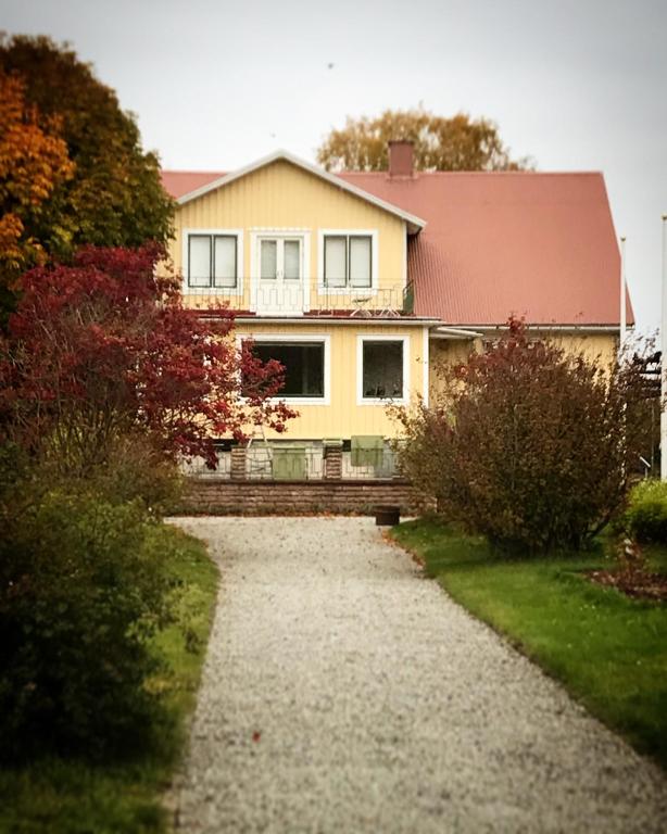 Gamla Gästgivaregården - B&B Södvik