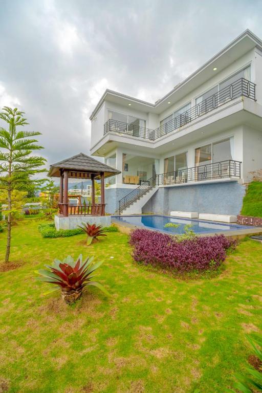 AL Jumeirah Resort Puncak - Ferienwohnung Cisarua