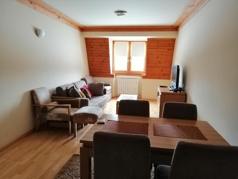 Apartman 205- Aparthotel Vučko Jahorina private host 50m2 - B&B Jahorina