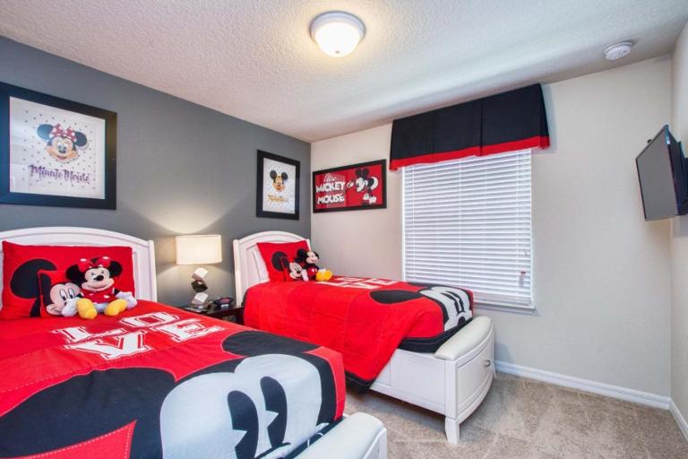 Charming Dog Friendly Villa With Pool-3815Ww - Chambres d'hôtes Kissimmee
