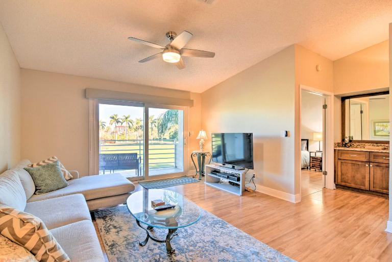 St Pete Condo w/ Private Lanai & Community Pool! - B&B St. Petersburg