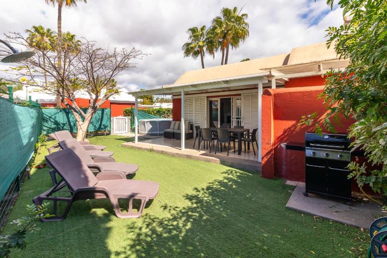 Bungalows Albaricoques 45 - Bed and Breakfast San Bartolomé de Tirajana