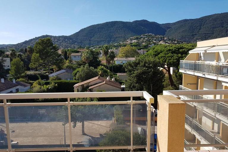Appartement deux pièces , climatisé, terrase, Cavalaire - B&B Cavalaire-sur-Mer