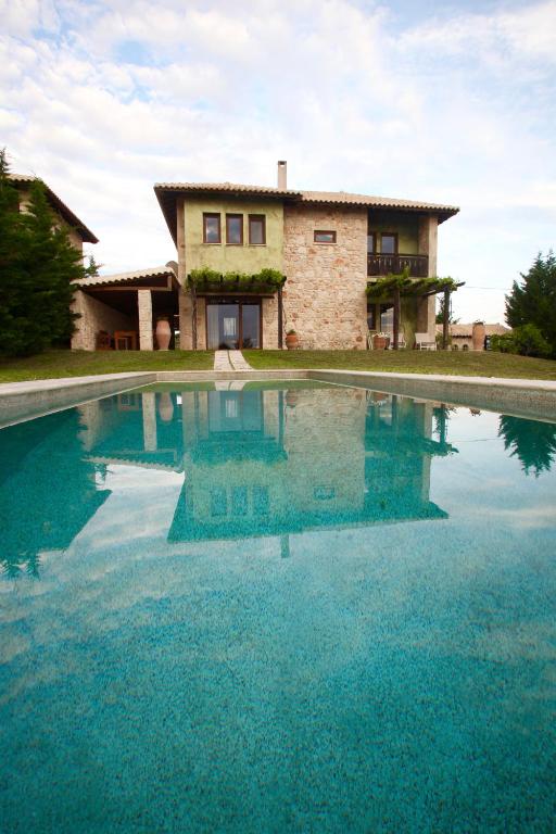 Fruit Garden Villas - B&B Kryopigi