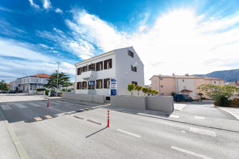 Apartments Crneković III - Chambres d'hôtes Baška