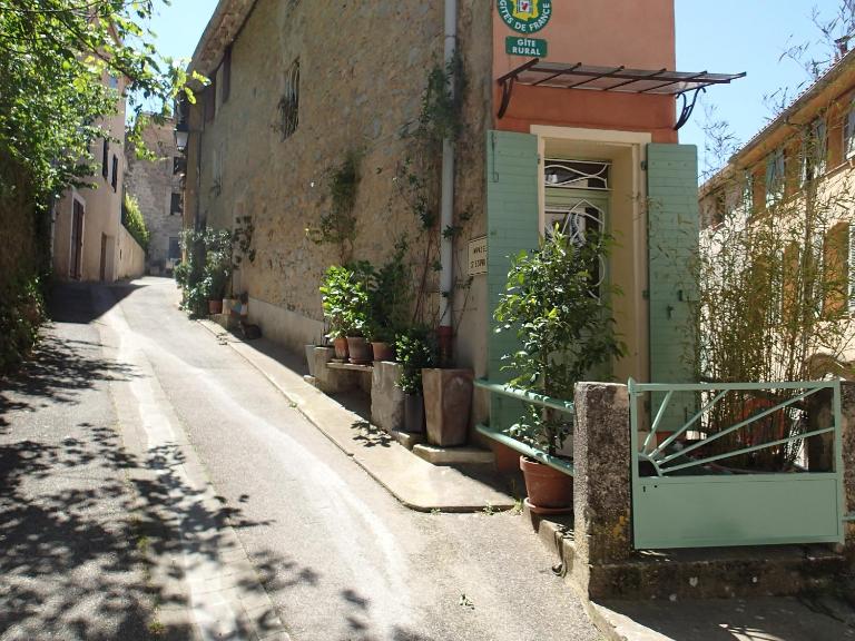 Le petit gîte du coin - B&B Méounes-lès-Montrieux