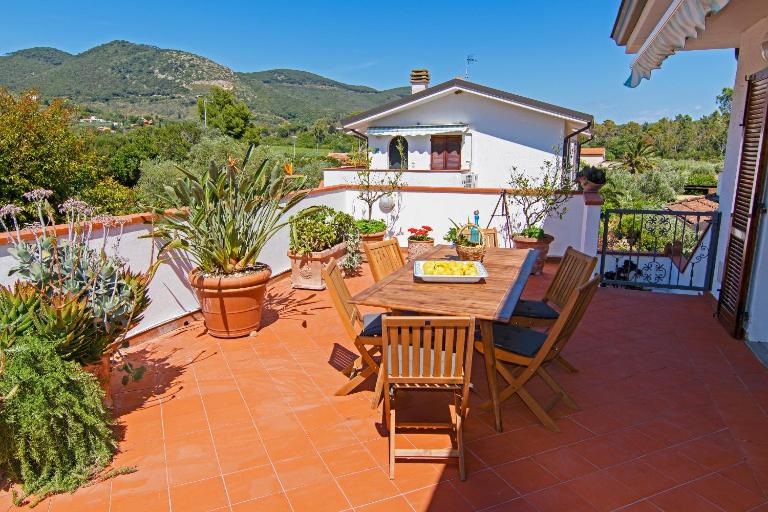 La Terrazza - Splendido trilocale a Lacona - B&B Lacona