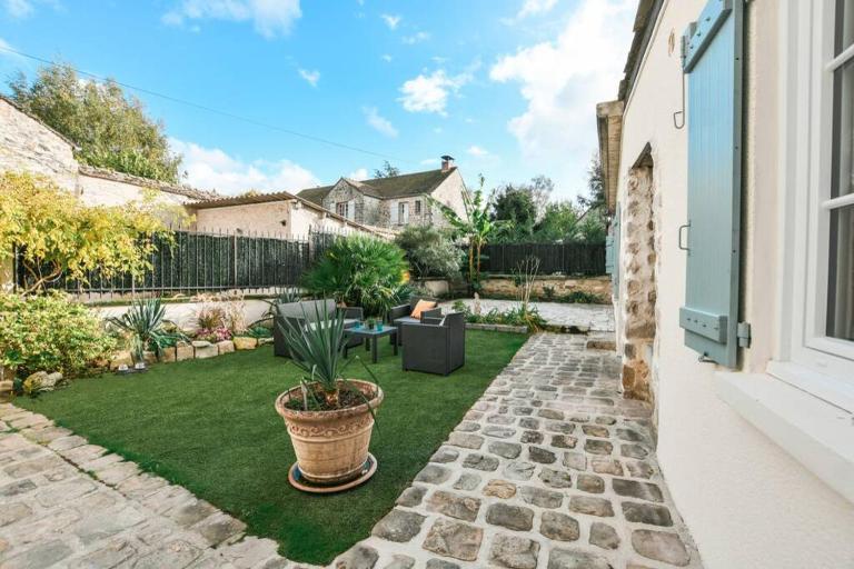 Instant Fleury, studio cosy avec jardin secret - B&B Barbizon