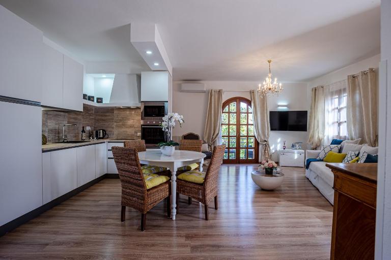 Appartamento San Teodoro centro - B&B San Teodoro