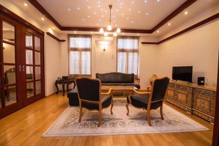 Heart of Ferhadija - B&B Sarajevo