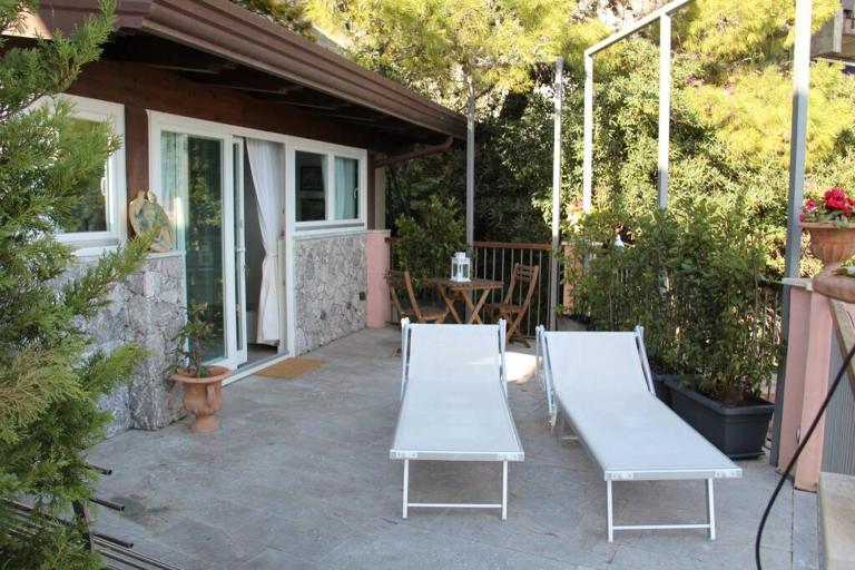 Chalet vista mare a Taormina con parcheggio Paolone House - Ferienwohnung Taormina