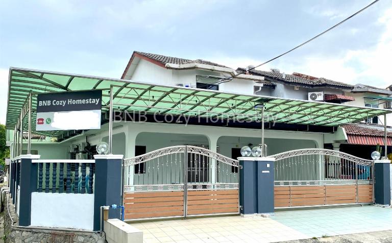 BNB Cozy Homestay @ Bdr Country Homes (Corner Hse) - B&B Rawang