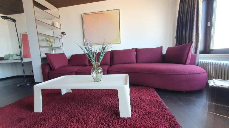 Modern appartement met frontaal zeezicht en privé parking - Bed and Breakfast Knokke-Heist