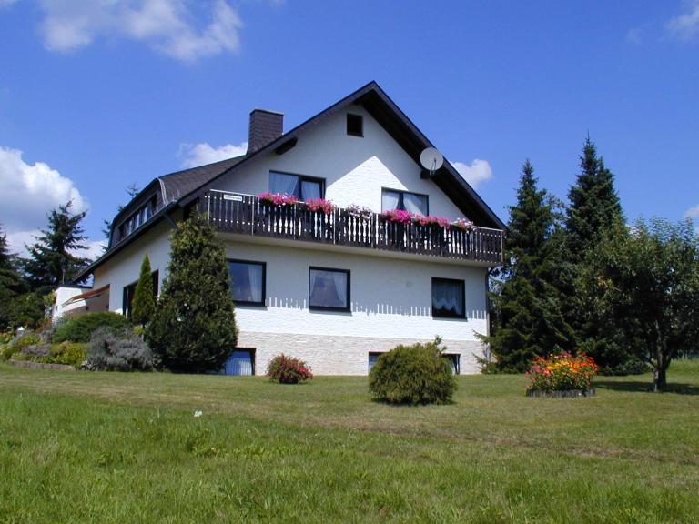 Haus - Pantenburg - B&B Manderscheid