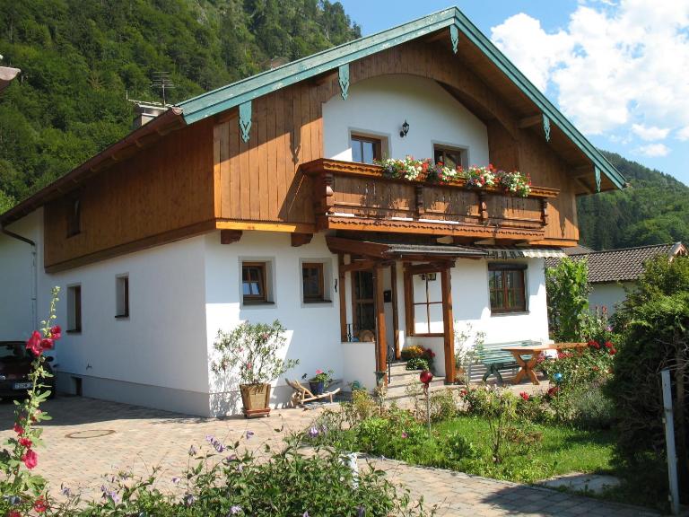 Haus Polleichtner - Chambres d'hôtes Marquartstein