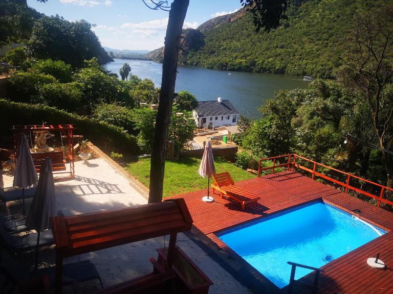 Metsing at Harties - B&B Hartbeespoort