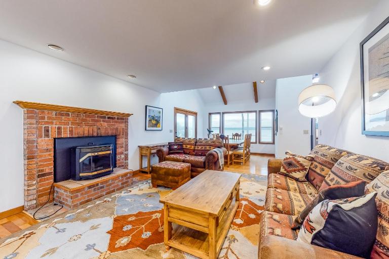 Shine Road Retreat - B&B Port Ludlow