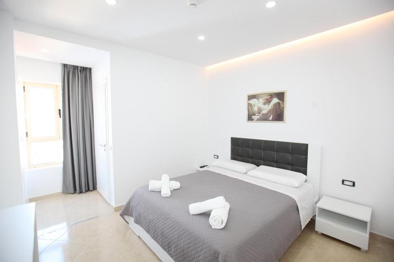Nika Hotel - Chambres d'hôtes Saranda