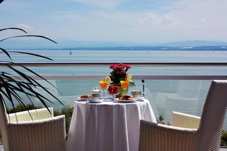 Strandhaus Ott - Bed and Breakfast Hagnau