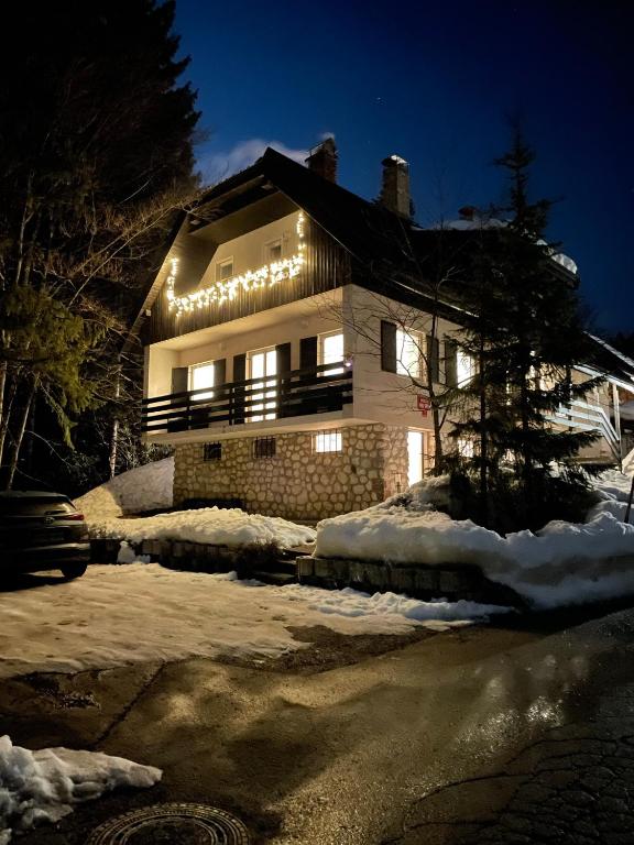 Martinov dom - Ferienwohnung Kranjska Gora