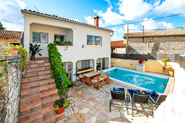 Holiday Home - Casa di Antonio - B&B Kanfanar